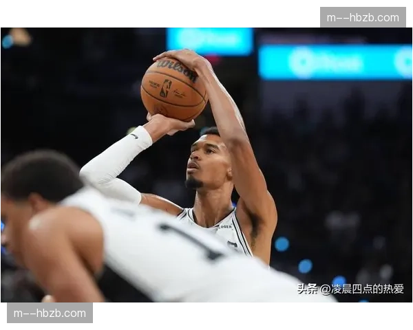 马刺文班亚马肋骨伤情更新，波波维奇可能限制其出场时间